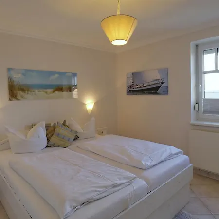 Strandhaus Brunhild *