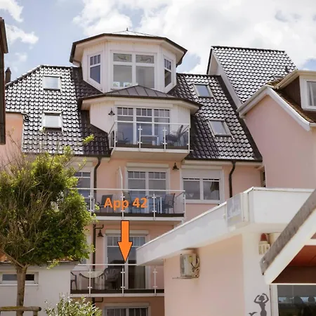 Strandhaus Brunhild Apartamento *
