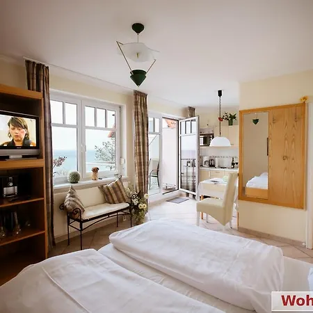 Strandhaus Brunhild Apartamento *